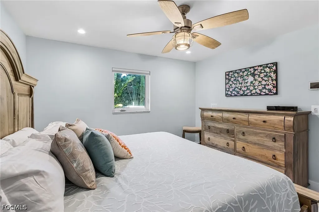 2823 8th Avenue St. James City FL 33956