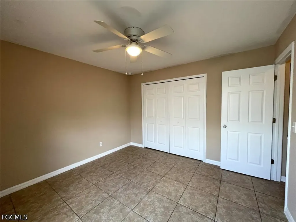 908 Cape Coral Parkway W Cape Coral FL 33914