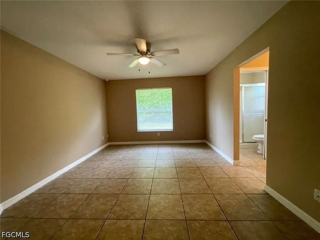 908 Cape Coral Parkway W Cape Coral FL 33914