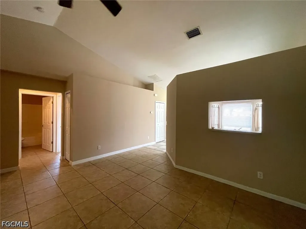 908 Cape Coral Parkway W Cape Coral FL 33914