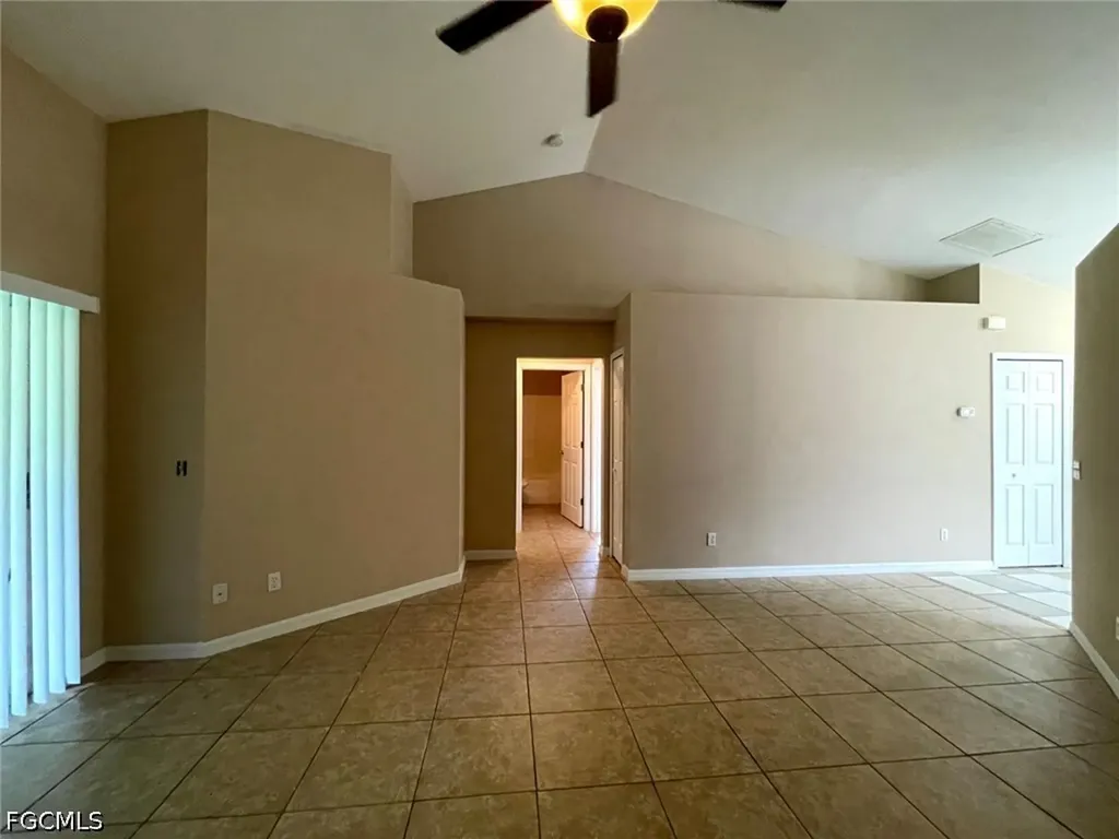 908 Cape Coral Parkway W Cape Coral FL 33914