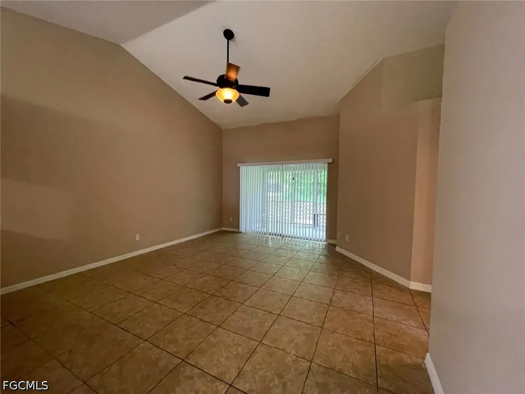 908 Cape Coral Parkway W Cape Coral FL 33914