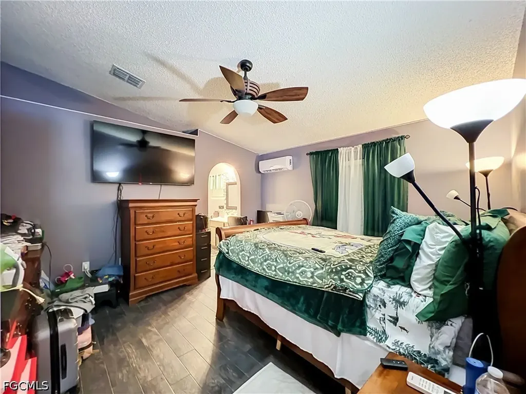 2131 Corner School Drive Orlando FL 32820