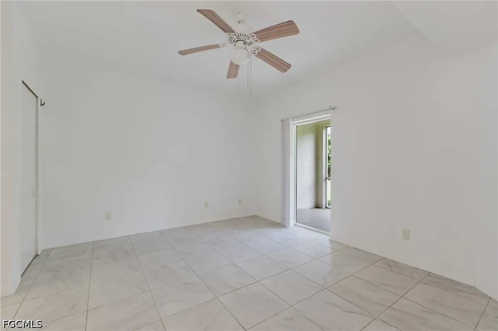 5612 Rose Garden Road Cape Coral FL 33914