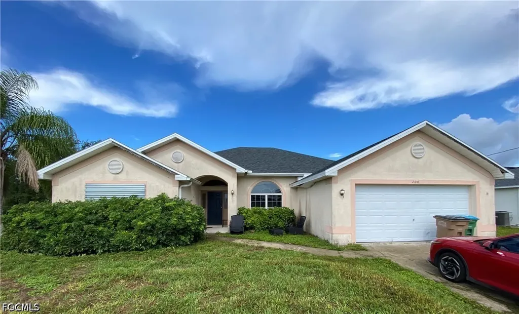 Cape Coral FL, 100 NW 28th Court