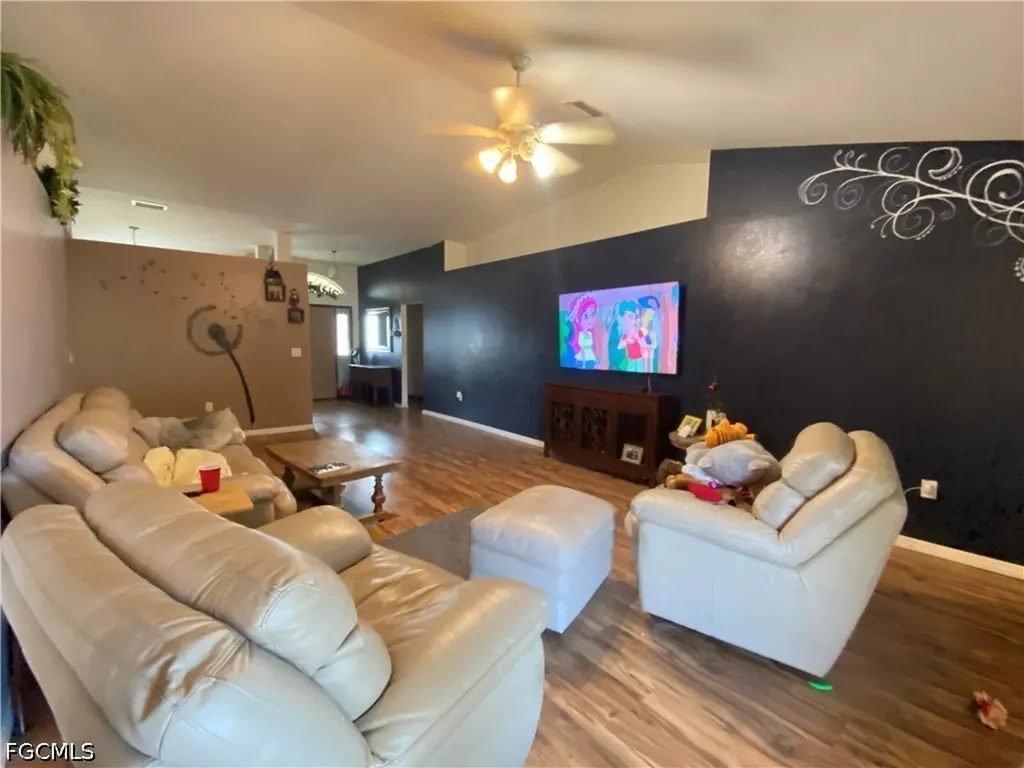 100 NW 28th Court Cape Coral FL 33993