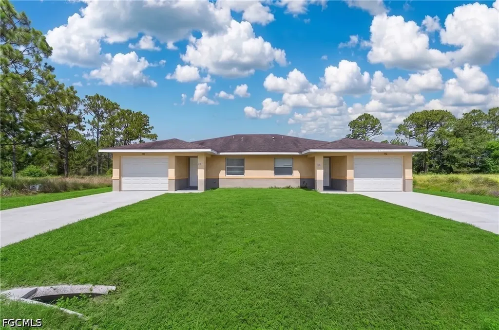 772/774 Holmes Avenue Lehigh Acres FL 33974