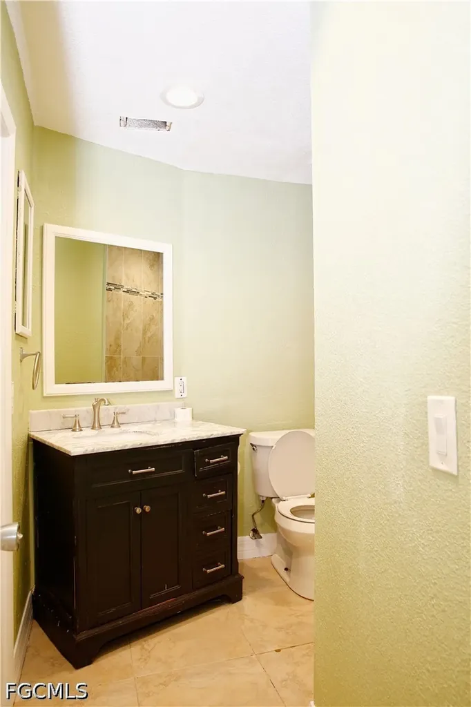 1123 SW 48th Terrace Cape Coral FL 33914