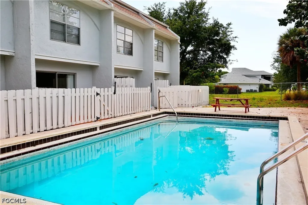 1123 SW 48th Terrace Cape Coral FL 33914