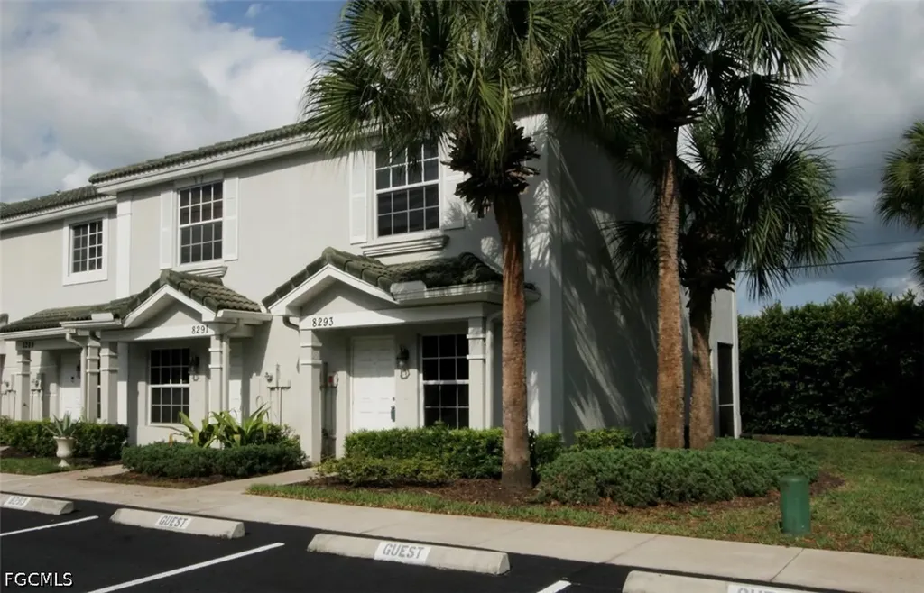 8293 Pacific Beach Drive Fort Myers FL 33966