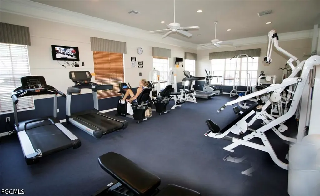 8293 Pacific Beach Drive Fort Myers FL 33966
