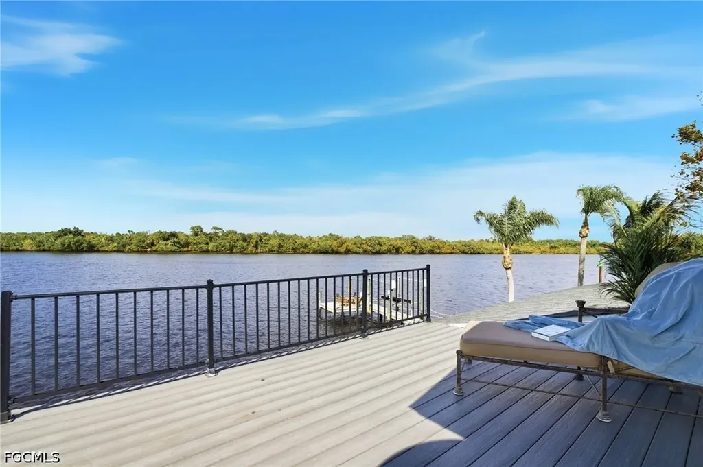 1943 Bahama Avenue Fort Myers FL 33905