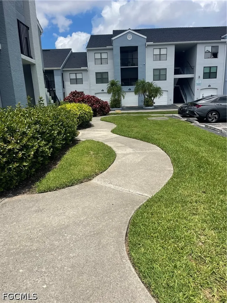 13521 Eagle Ridge Drive Fort Myers FL 33912