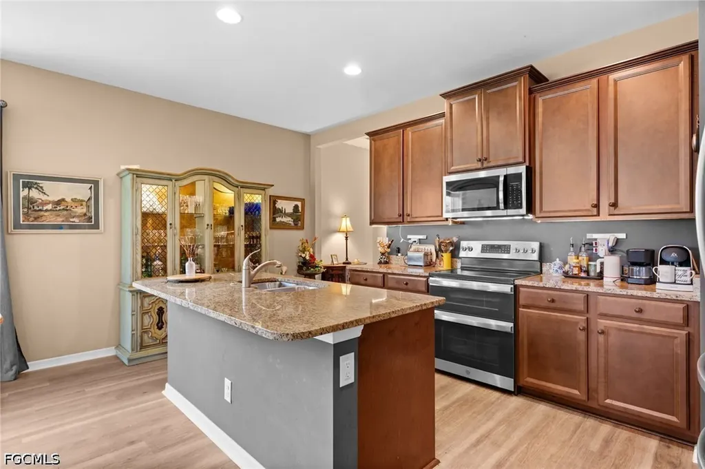 2190 Summersweet Drive Alva FL 33920