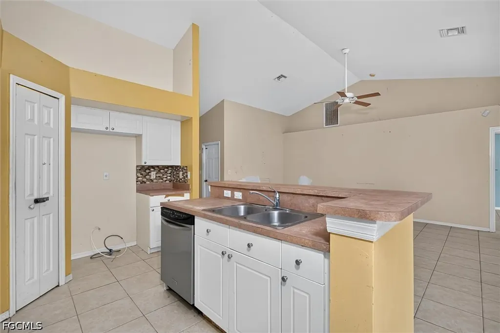 733 Chapman Avenue S Lehigh Acres FL 33974