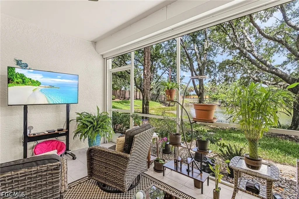 10105 Colonial Country Club Boulevard Fort Myers FL 33913