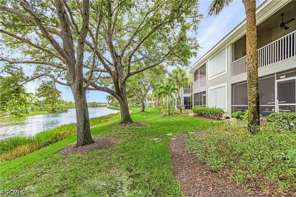 10105 Colonial Country Club Boulevard Fort Myers FL 33913