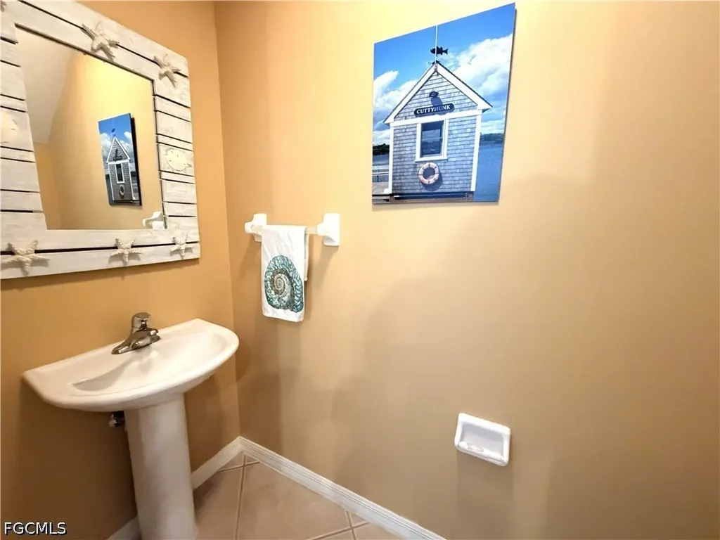 8311 Village Edge Circle Fort Myers FL 33919