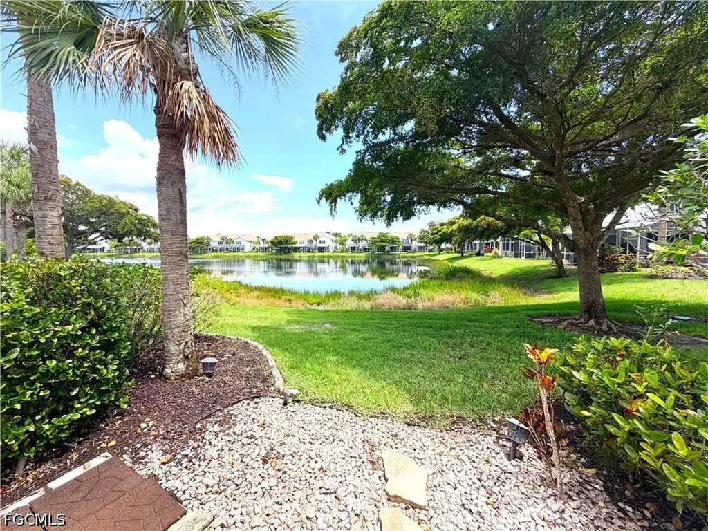 8311 Village Edge Circle Fort Myers FL 33919
