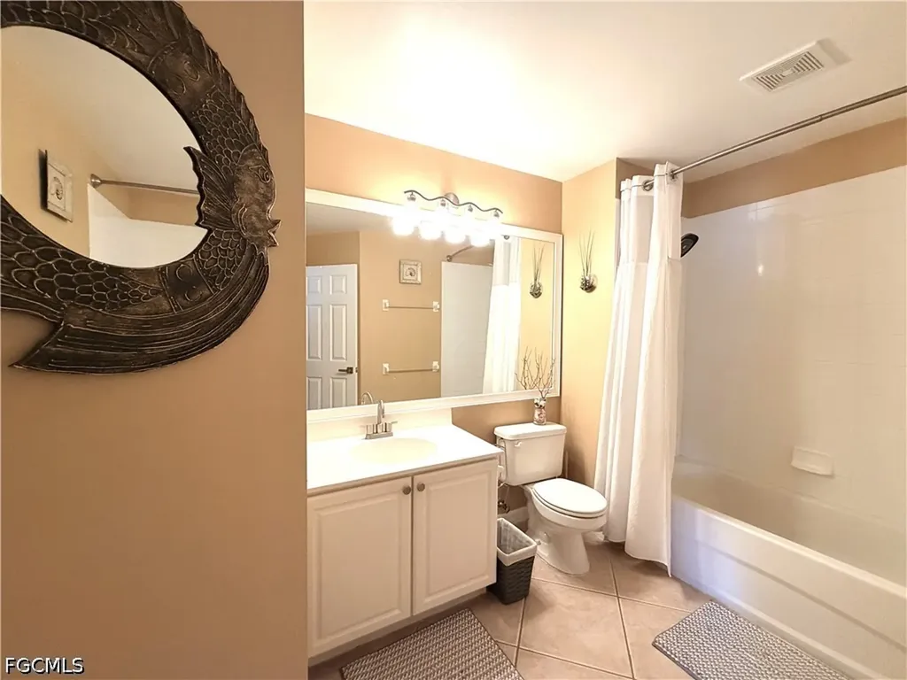 8311 Village Edge Circle Fort Myers FL 33919