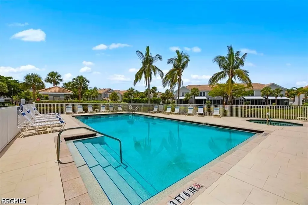 8311 Village Edge Circle Fort Myers FL 33919