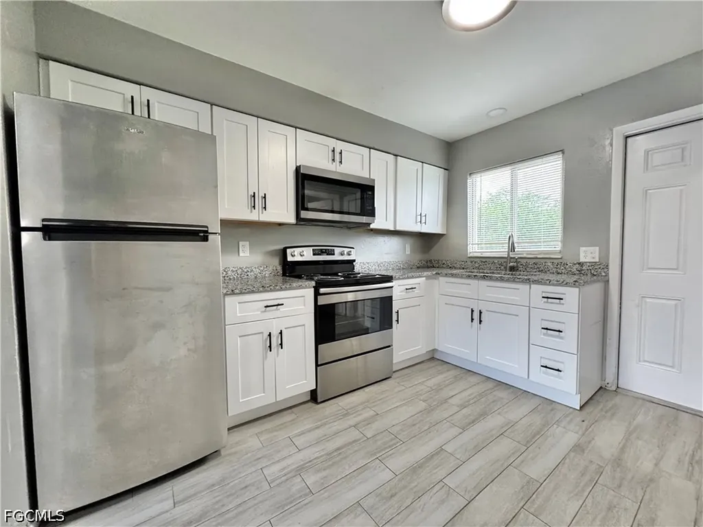 142 Harry Avenue S Lehigh Acres FL 33973