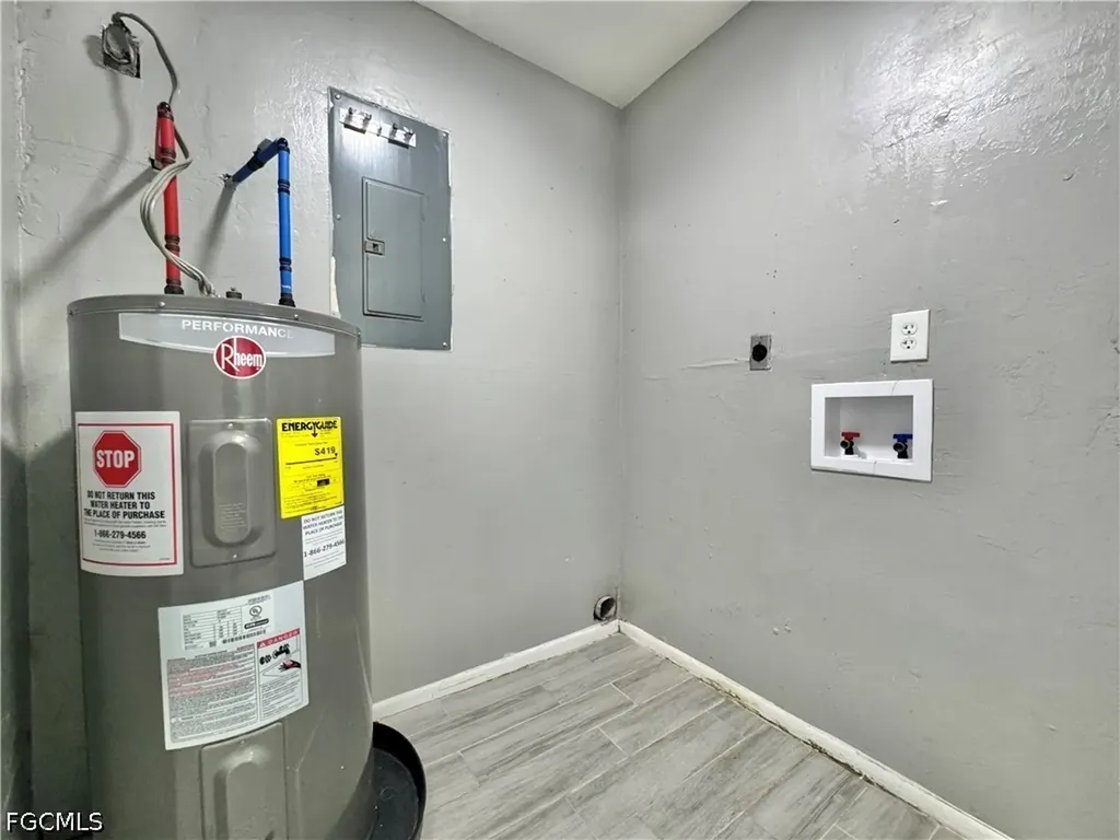 142 Harry Avenue S Lehigh Acres FL 33973