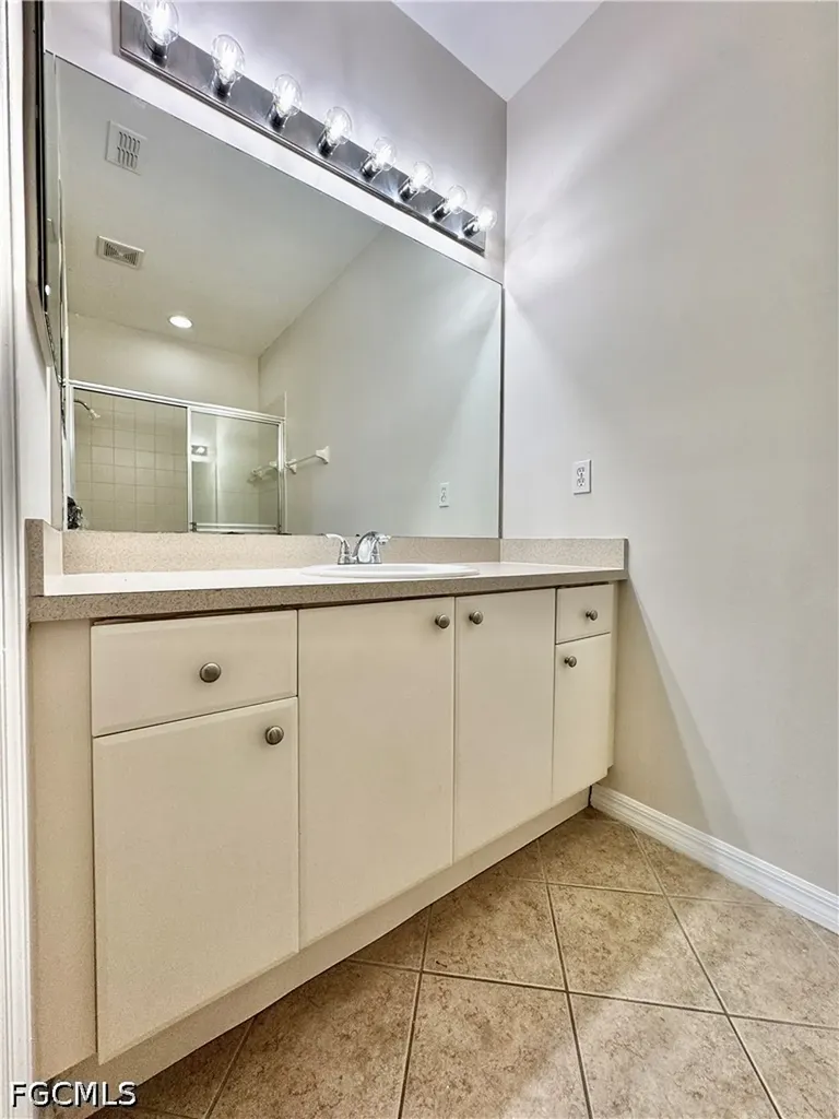 4128 Bellasol Circle Fort Myers FL 33916