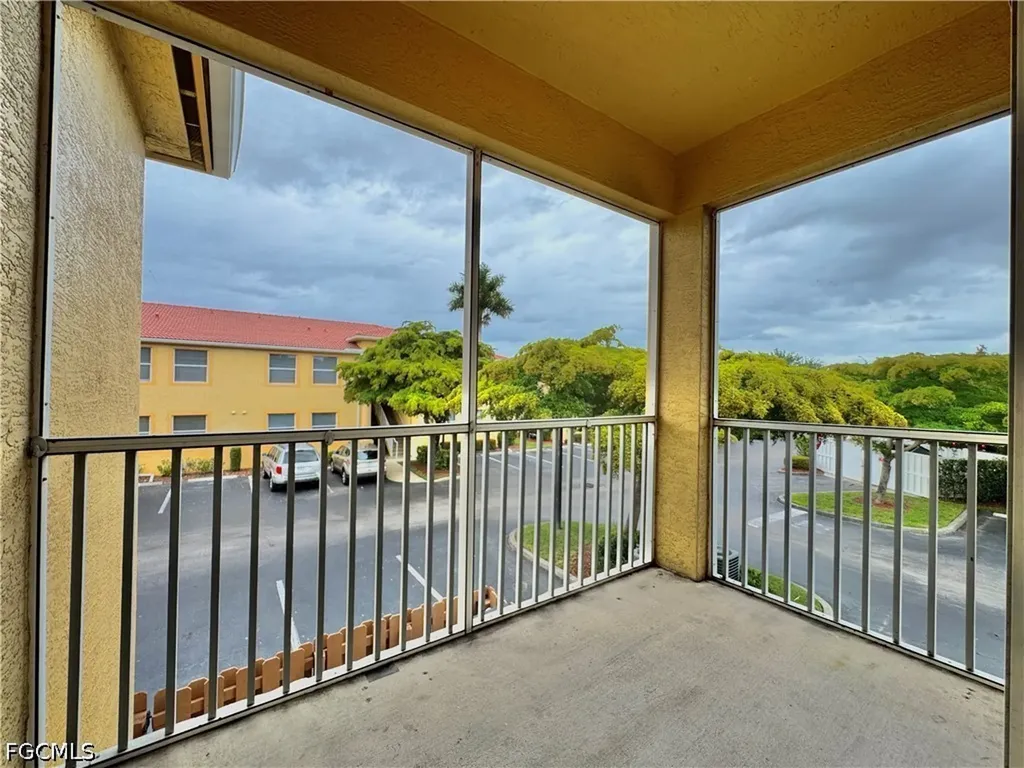 4128 Bellasol Circle Fort Myers FL 33916