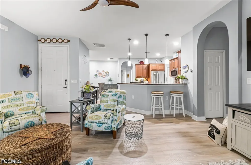 10695 Camarelle Circle Fort Myers FL 33913