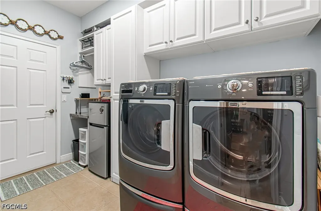 10695 Camarelle Circle Fort Myers FL 33913