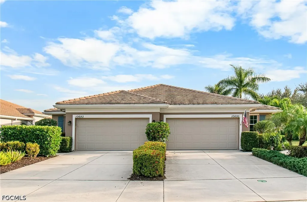 10695 Camarelle Circle Fort Myers FL 33913