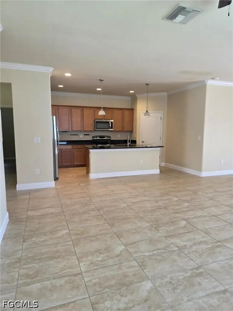 2778 Via Piazza Loop Fort Myers FL 33905