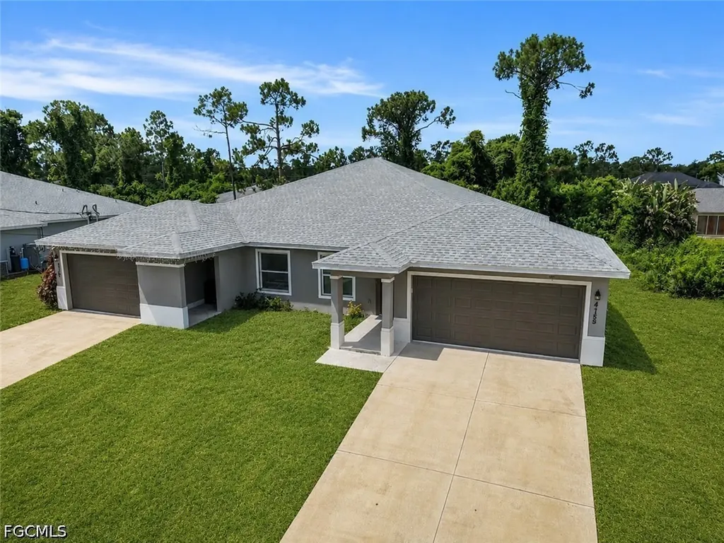 4753/4755 27th Street SW Lehigh Acres FL 33973