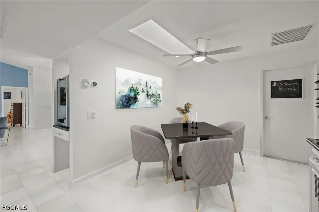 2223 SE 10th Lane Cape Coral FL 33990