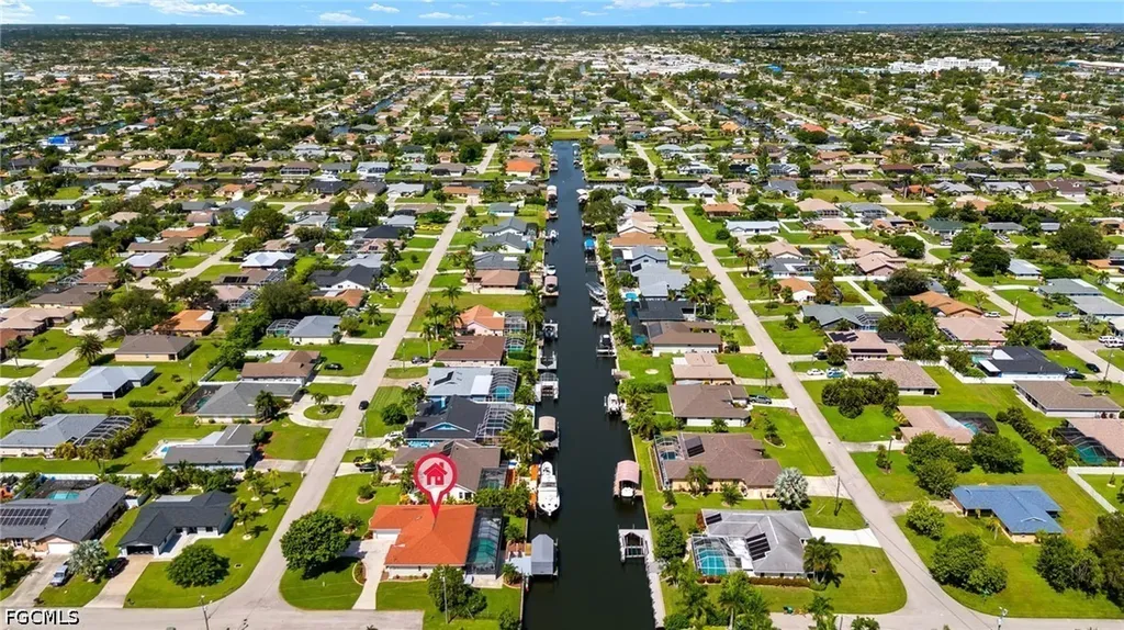 2223 SE 10th Lane Cape Coral FL 33990