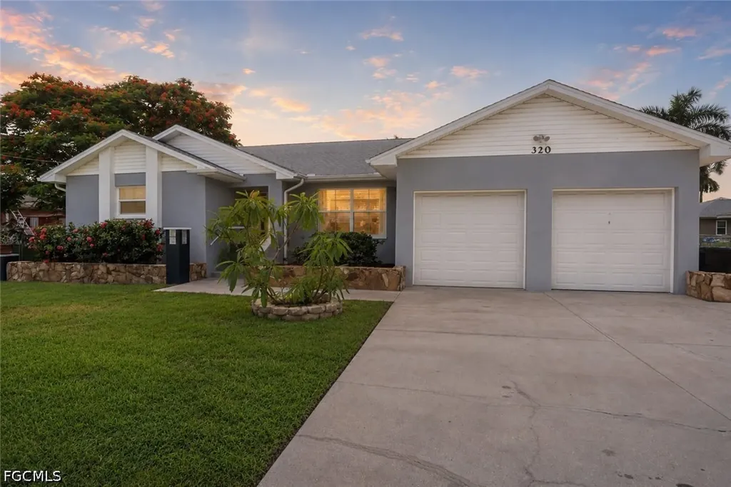 Fort Myers FL, 320 Georgia Avenue