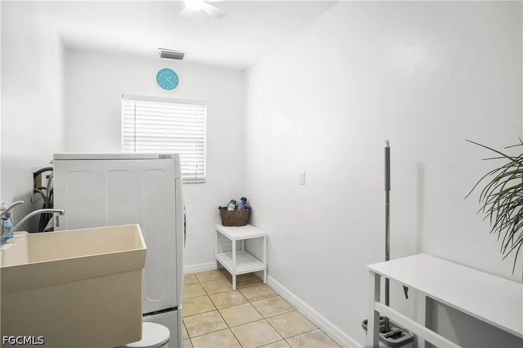 320 Georgia Avenue Fort Myers FL 33905