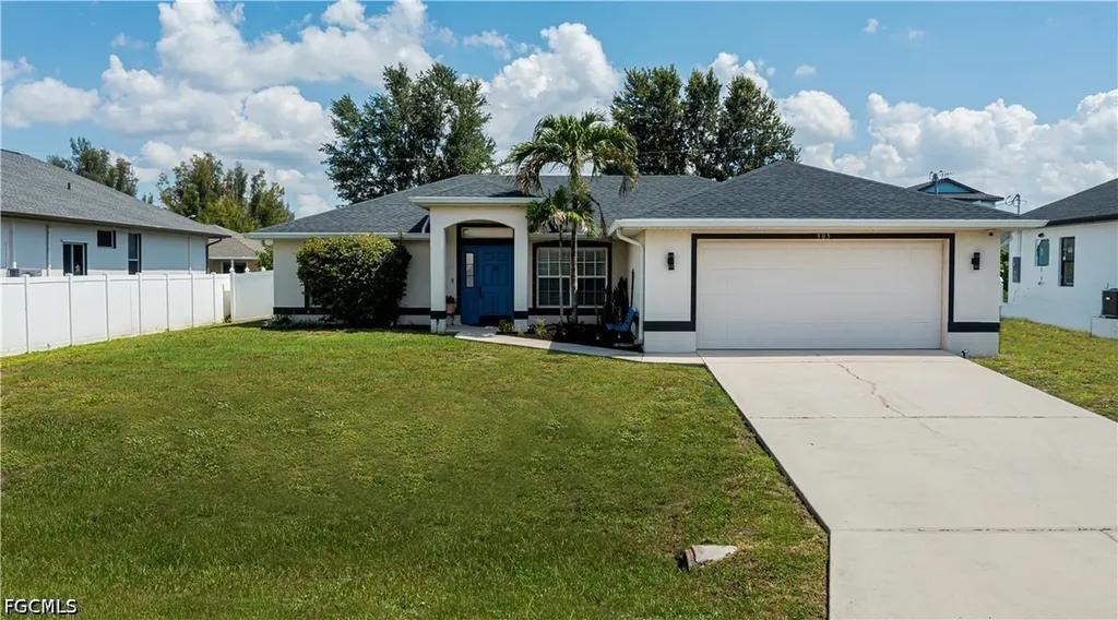 905 NE 17th Street Cape Coral FL 33909