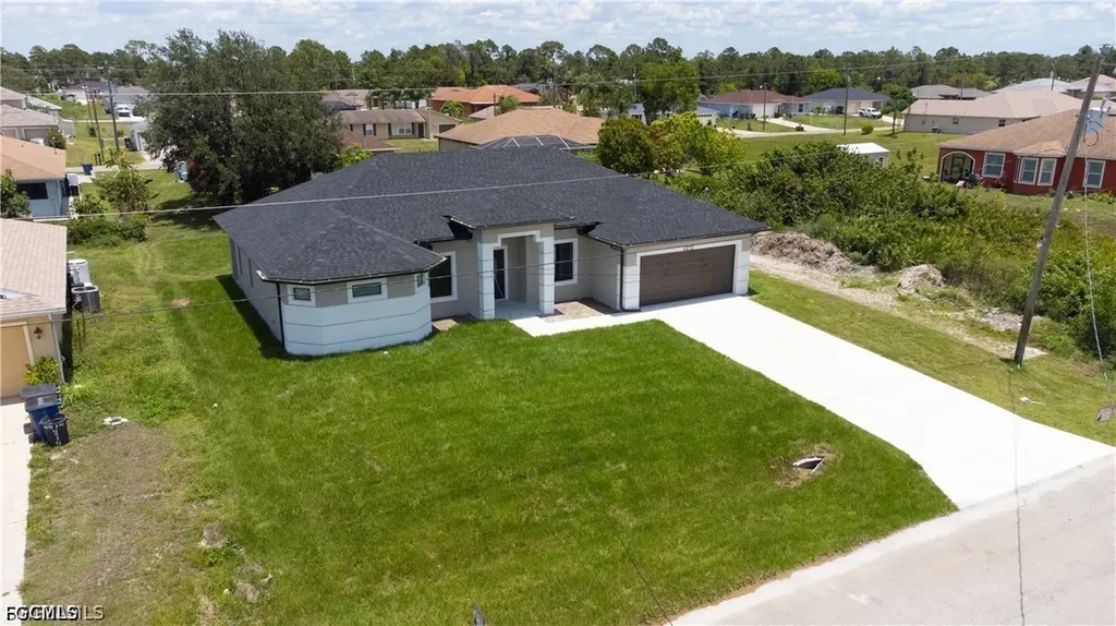 3728 9th Street W Lehigh Acres FL 33971