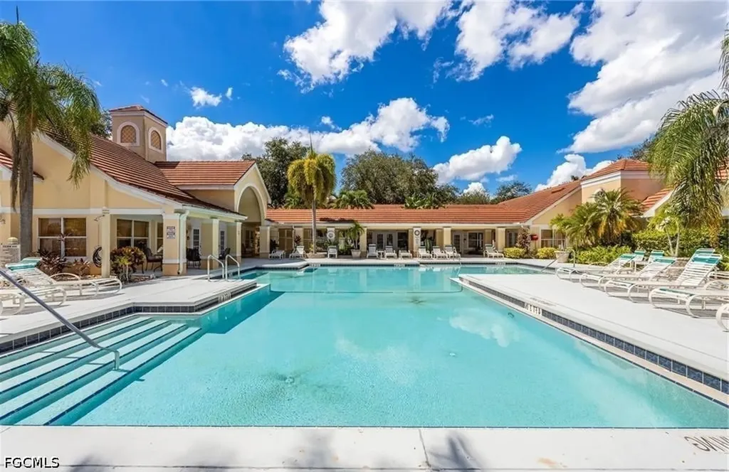 12591 Equestrian Circle Fort Myers FL 33907