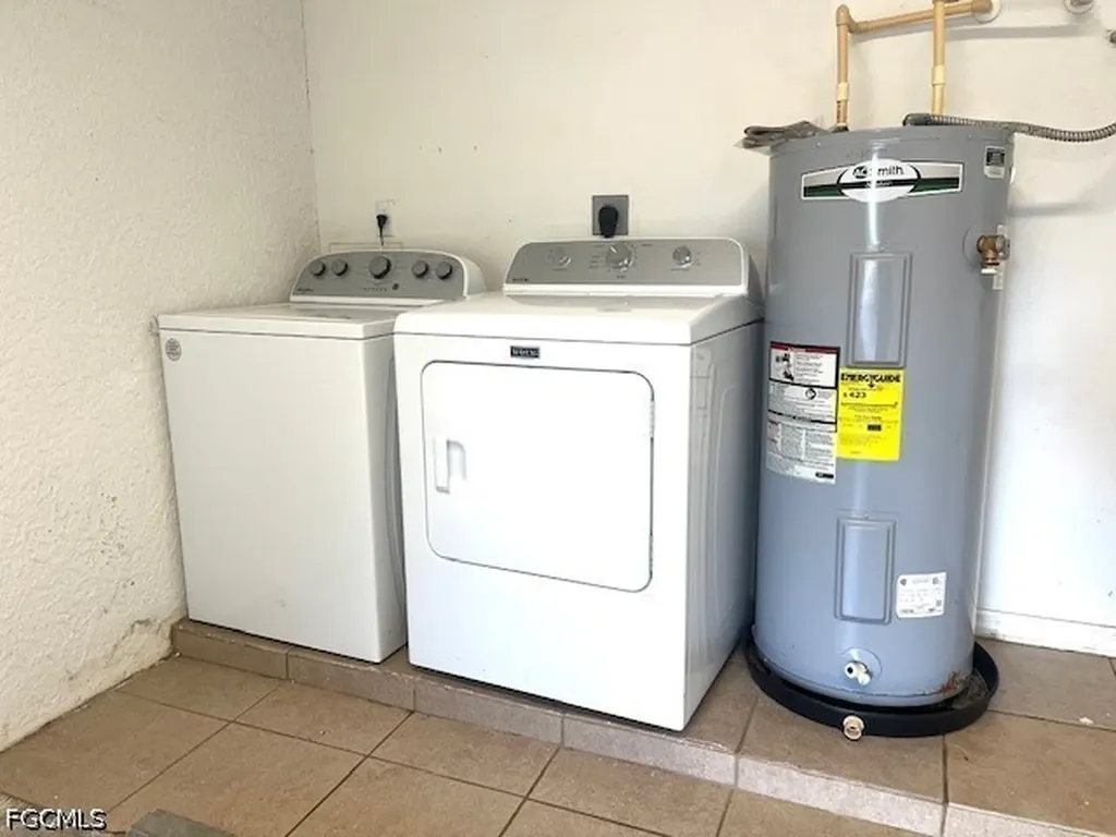 8155 Pacific Beach Drive Fort Myers FL 33966