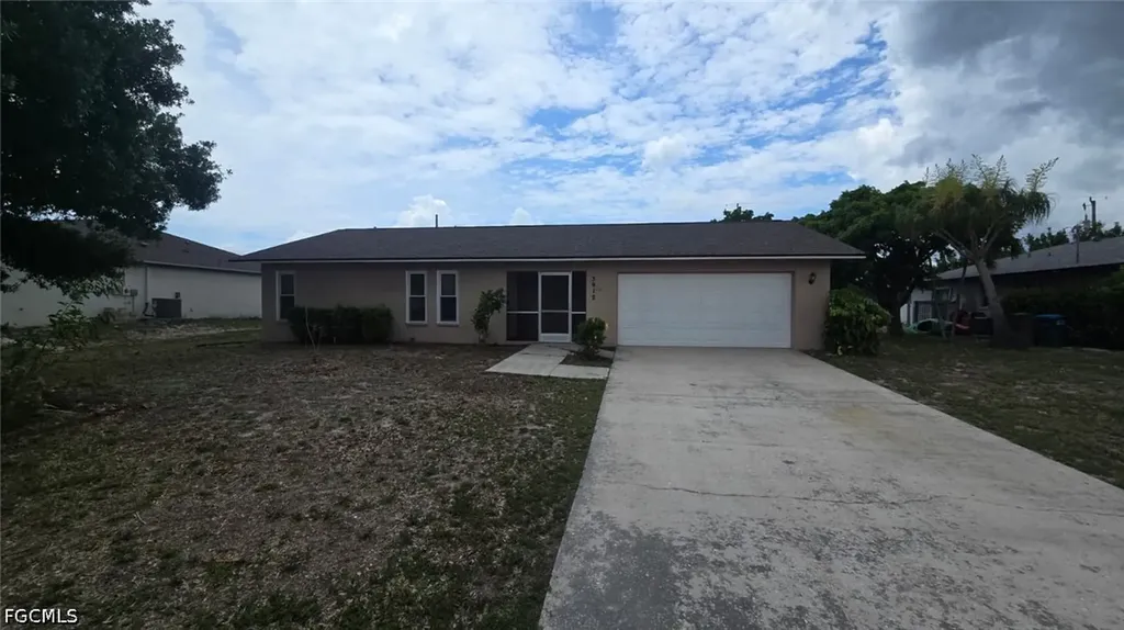3912 SW 20th Place Cape Coral FL 33914