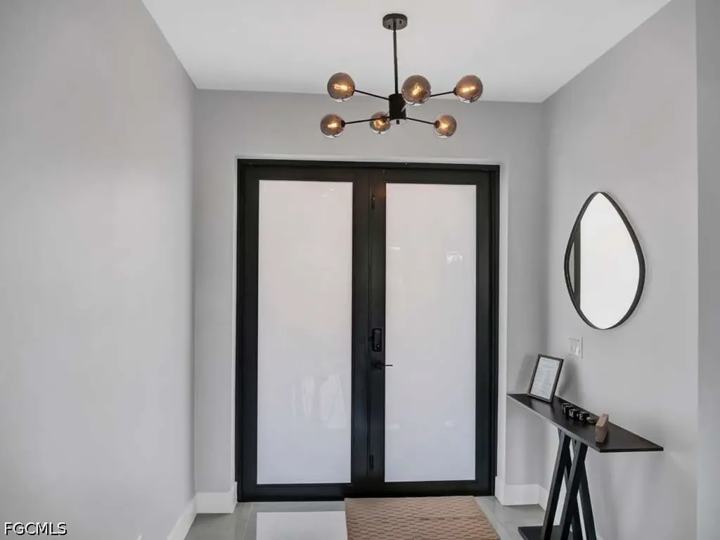 1002 NE 2nd Place Cape Coral FL 33909