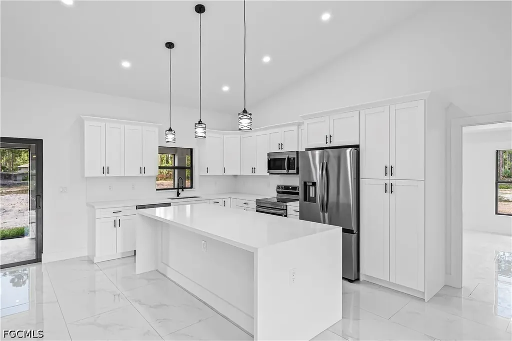 7870 19th Place Labelle FL 33935