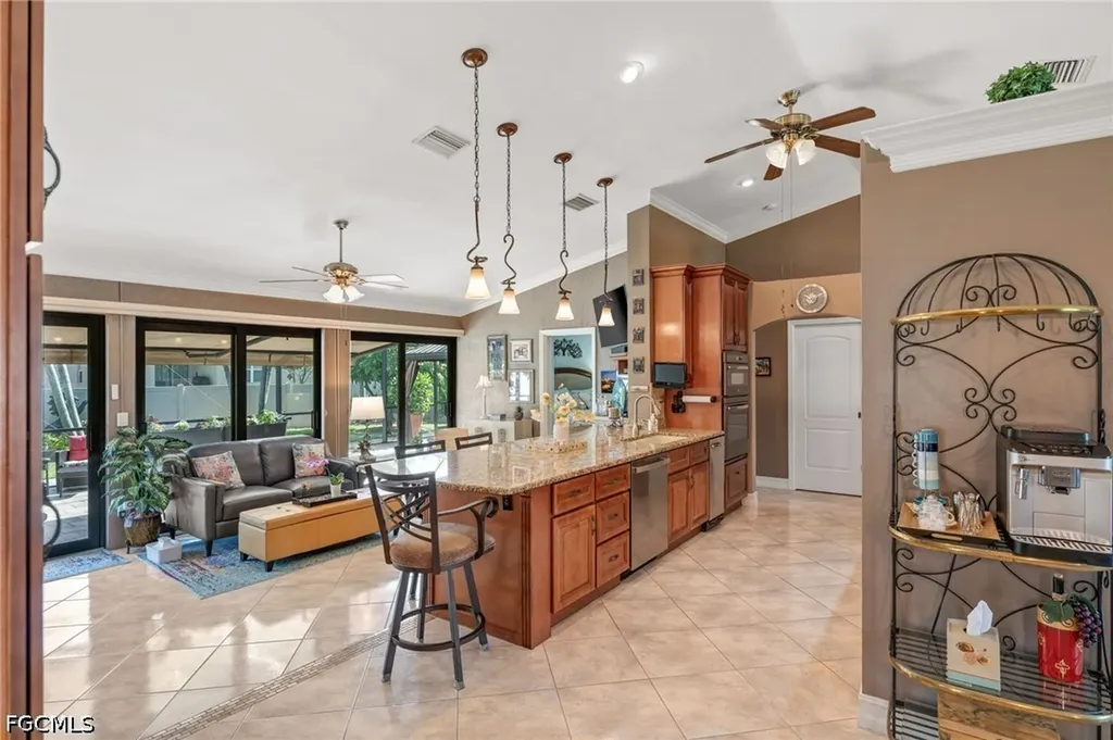 2721 Gleason Parkway Cape Coral FL 33914