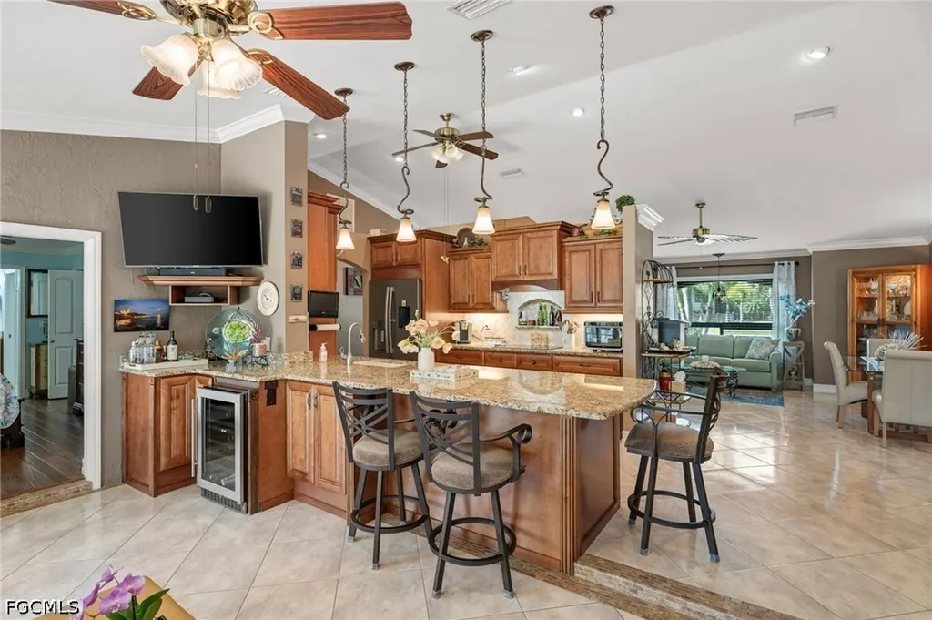 2721 Gleason Parkway Cape Coral FL 33914
