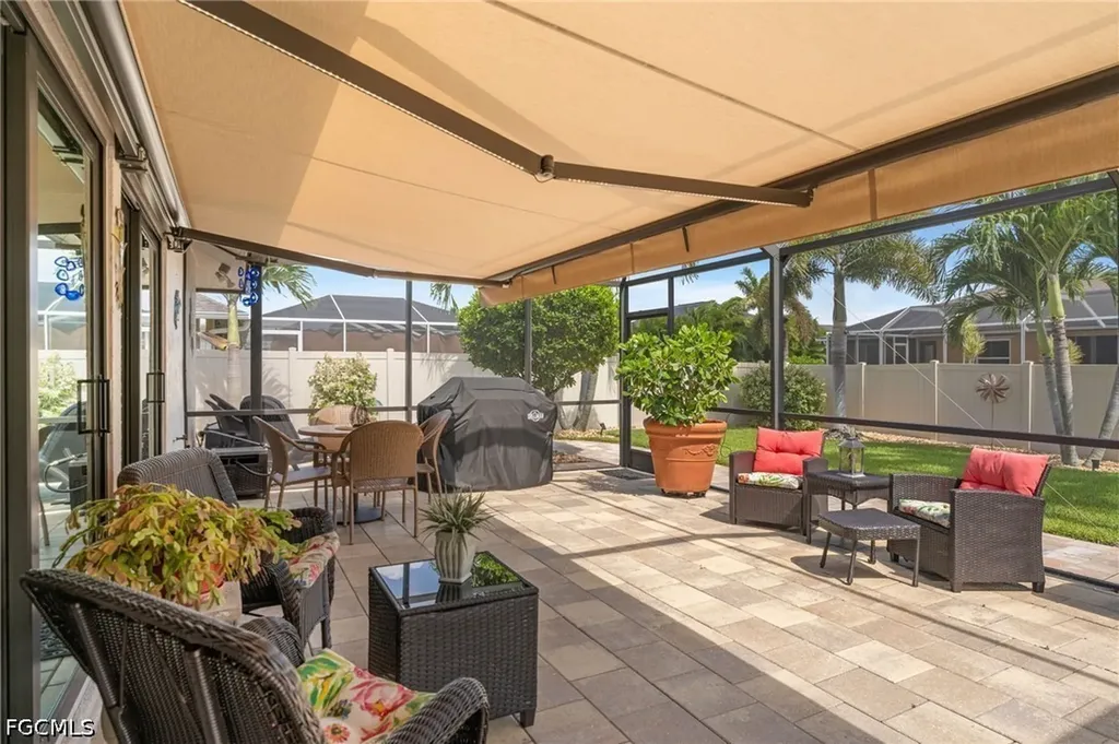 2721 Gleason Parkway Cape Coral FL 33914