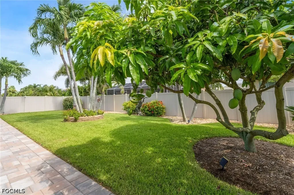 2721 Gleason Parkway Cape Coral FL 33914