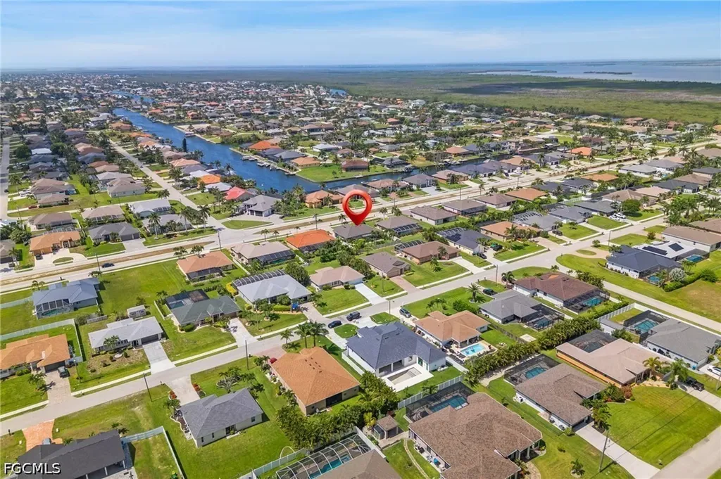 2721 Gleason Parkway Cape Coral FL 33914